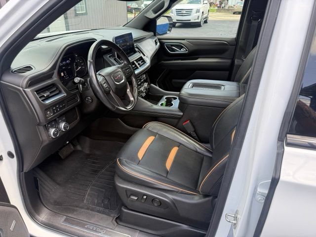 Used 2021 GMC Yukon AT4 w/ Rear Media and Nav Package AWD/4WD image 8