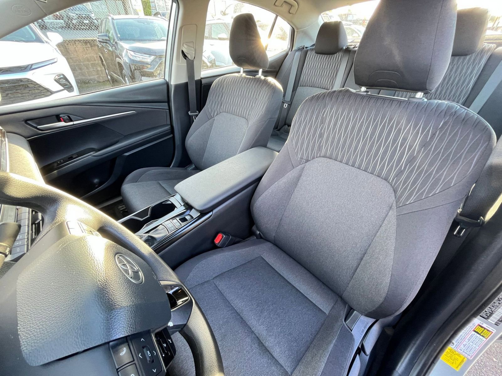 Used 2025 Toyota Camry LE image 34