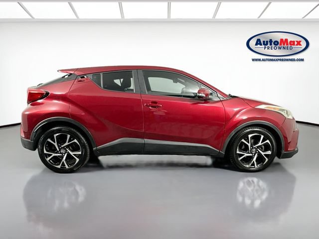 Used 2018 Toyota C-HR XLE FWD image 9