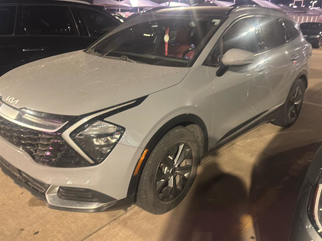 Used 2023 Kia Sportage SX image 2