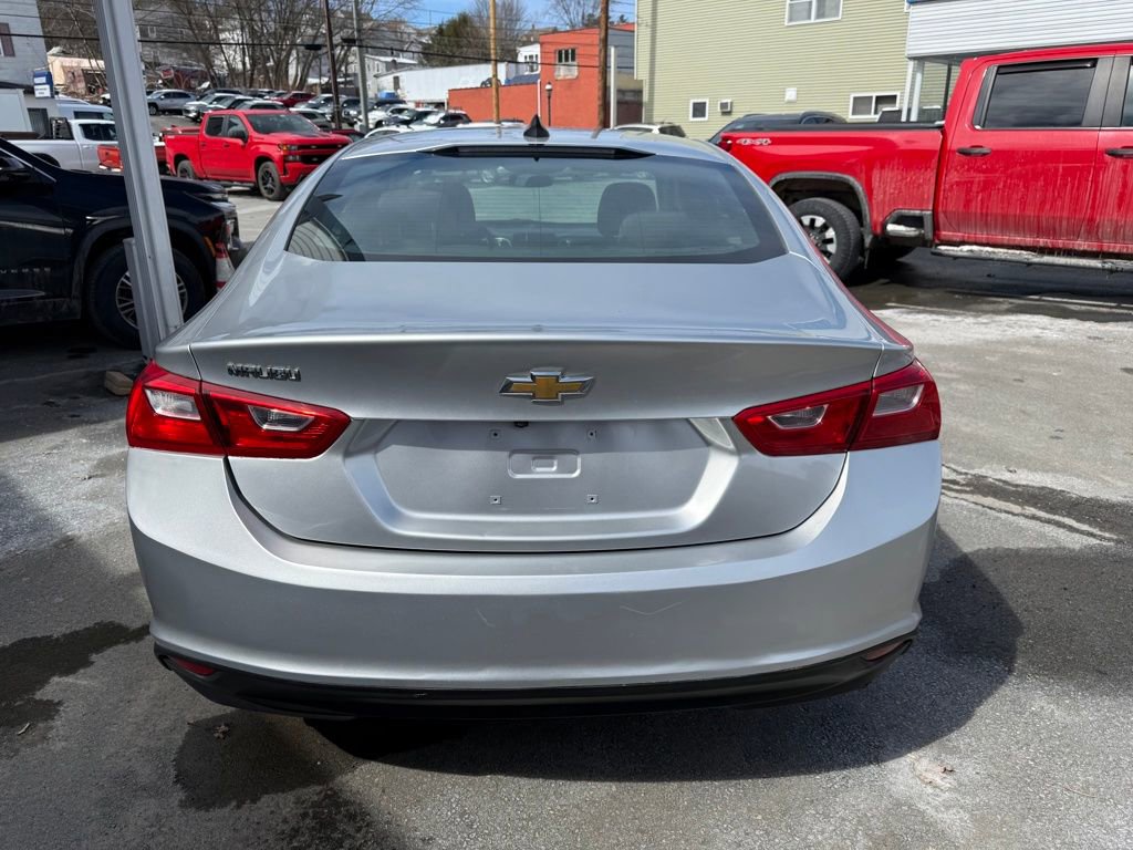 Used 2021 Chevrolet Malibu LS image 4