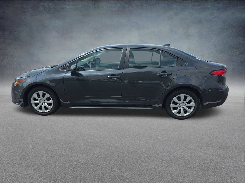Used 2024 Toyota Corolla LE FWD image 11