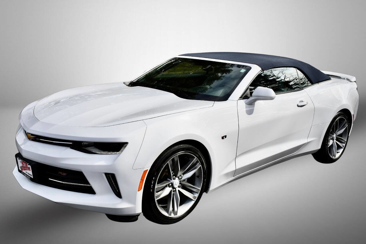 Used 2016 Chevrolet Camaro LT w/ RS Package image 3