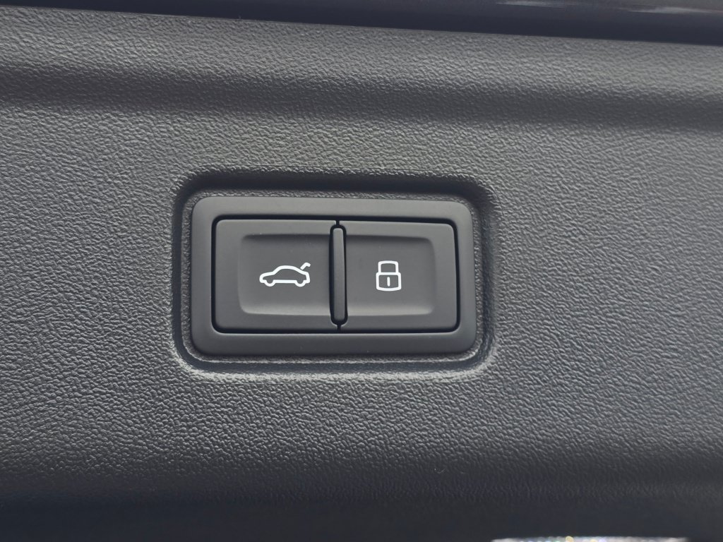 New 2027 Audi S6 e-tron Prestige AWD/4WD image 22