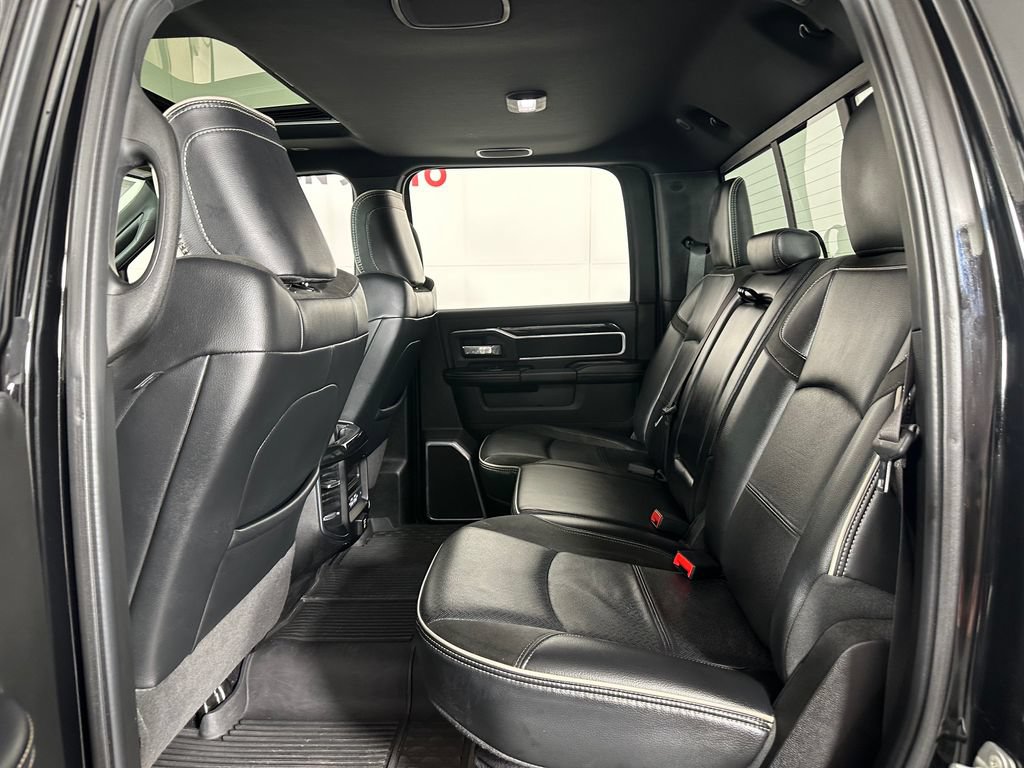 Used 2022 RAM 3500 Laramie AWD/4WD image 18