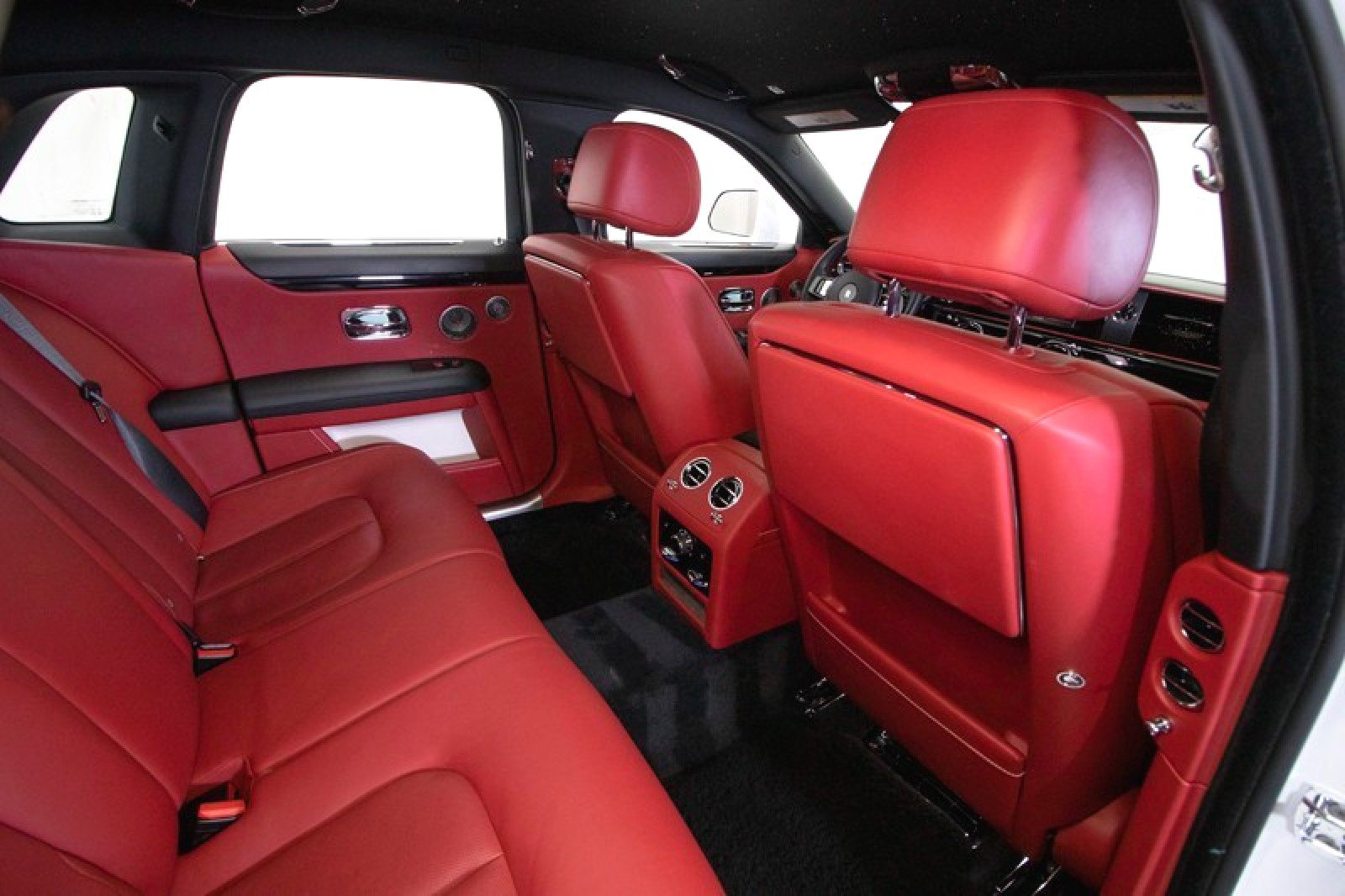 Used 2021 Rolls-Royce Ghost image 64