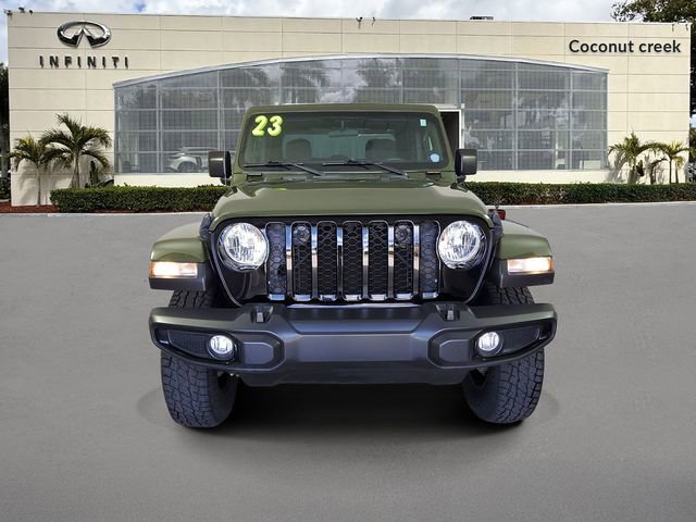 Used 2023 Jeep Gladiator Sport AWD/4WD image 2