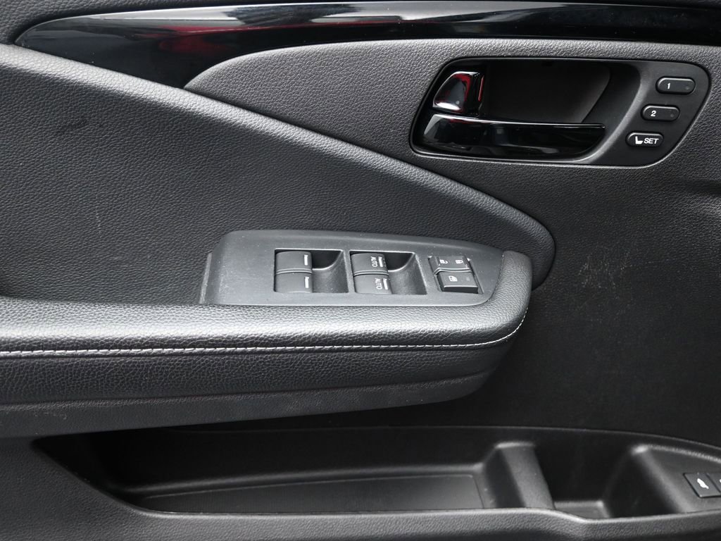 Used 2022 Honda Passport Elite image 17