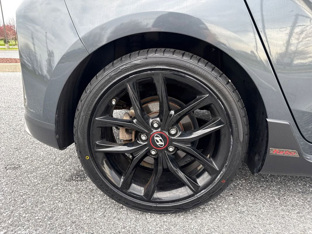 Used 2019 Hyundai Veloster Turbo R-Spec FWD image 31