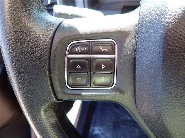 Used 2017 RAM 1500 Express AWD/4WD image 14