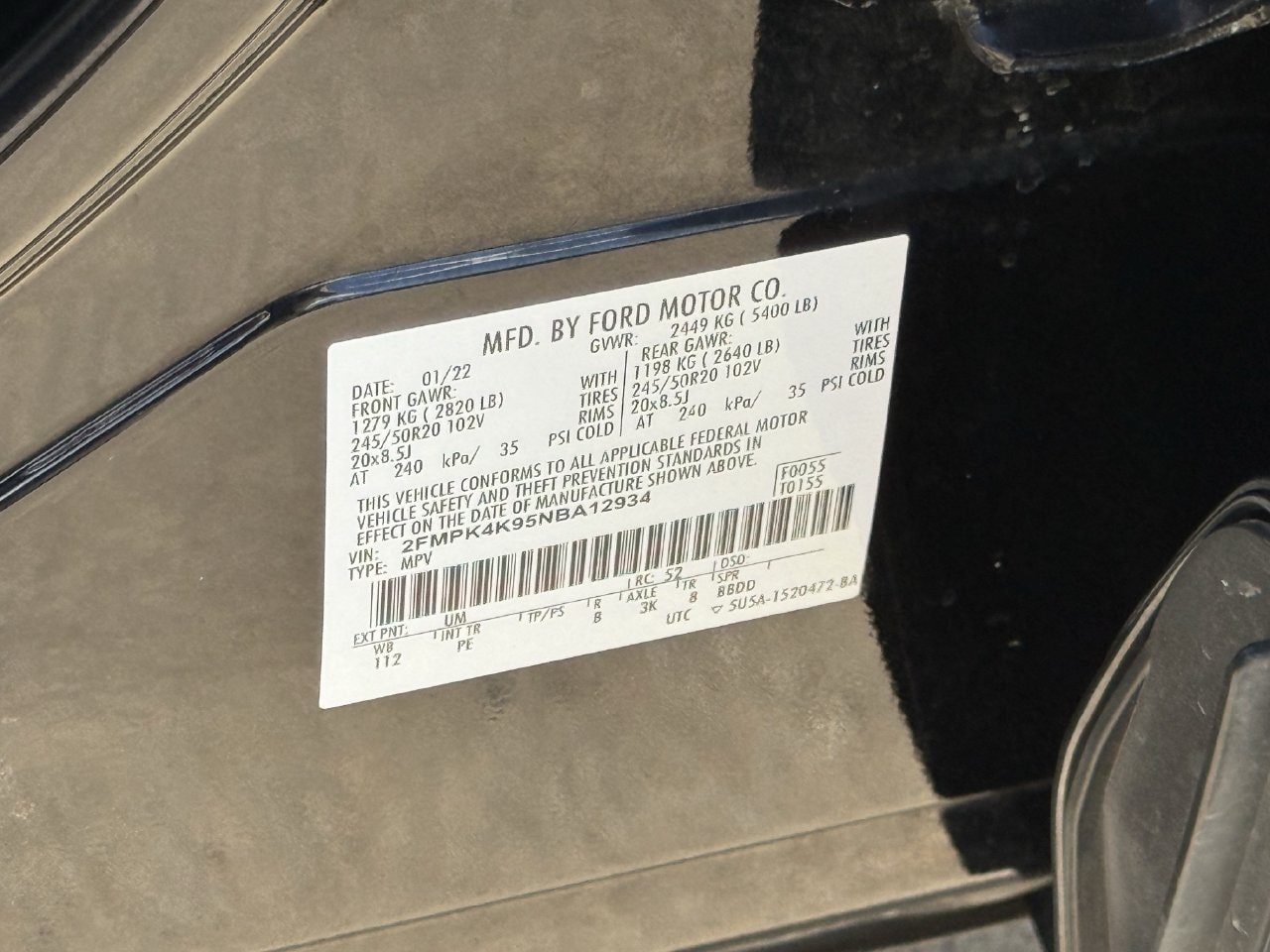 Certified 2022 Ford Edge Titanium w/ Equipment Group 301A AWD/4WD image 31