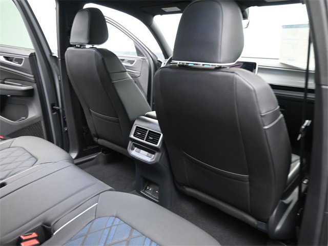 New 2026 Volkswagen Atlas Cross Sport SEL Premium R-Line image 24