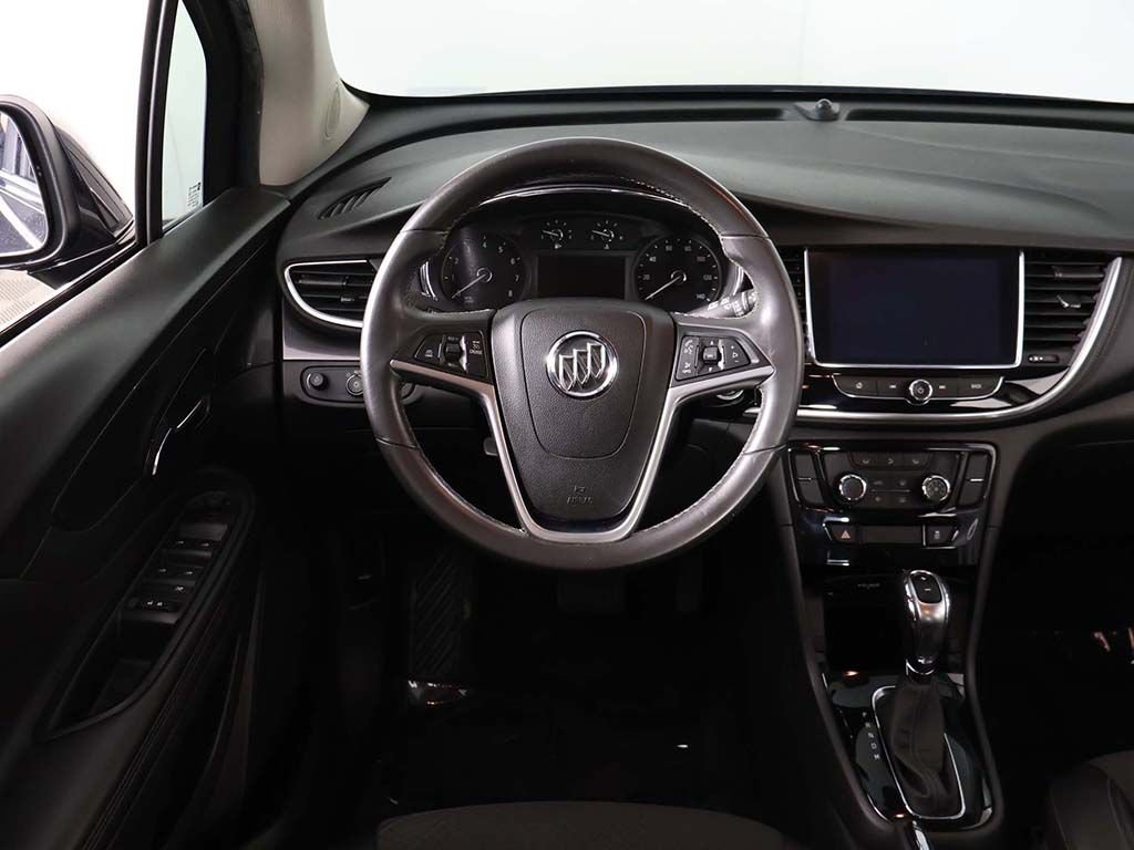 Used 2020 Buick Encore Preferred w/ Safety Package FWD image 31
