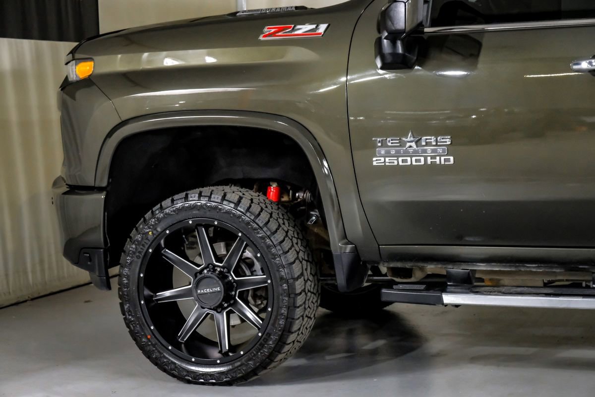 Used 2022 Chevrolet Silverado 2500 LTZ w/ LTZ Texas Edition image 13