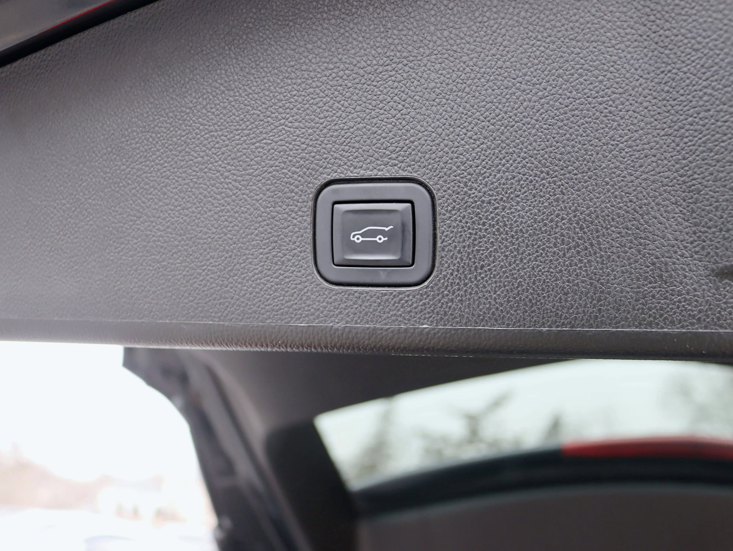 Used 2015 Cadillac SRX Premium image 34