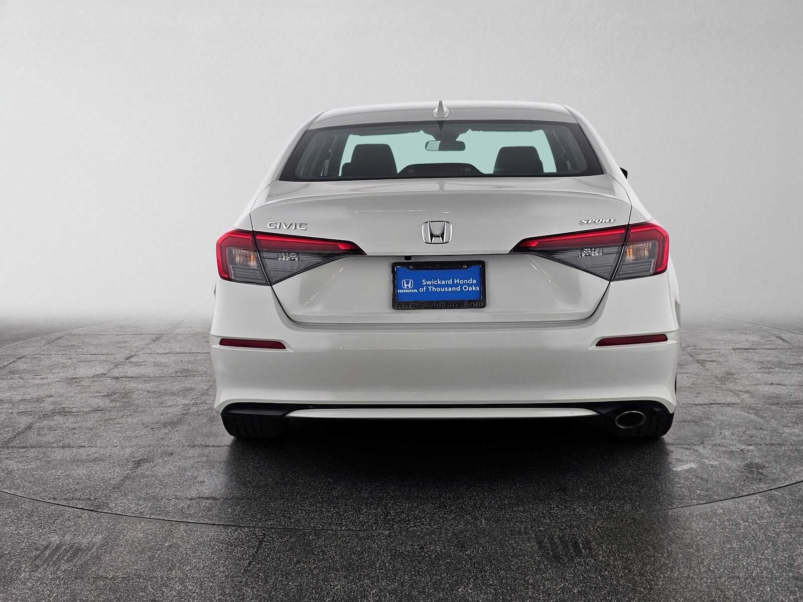 Used 2023 Honda Civic Sport image 4
