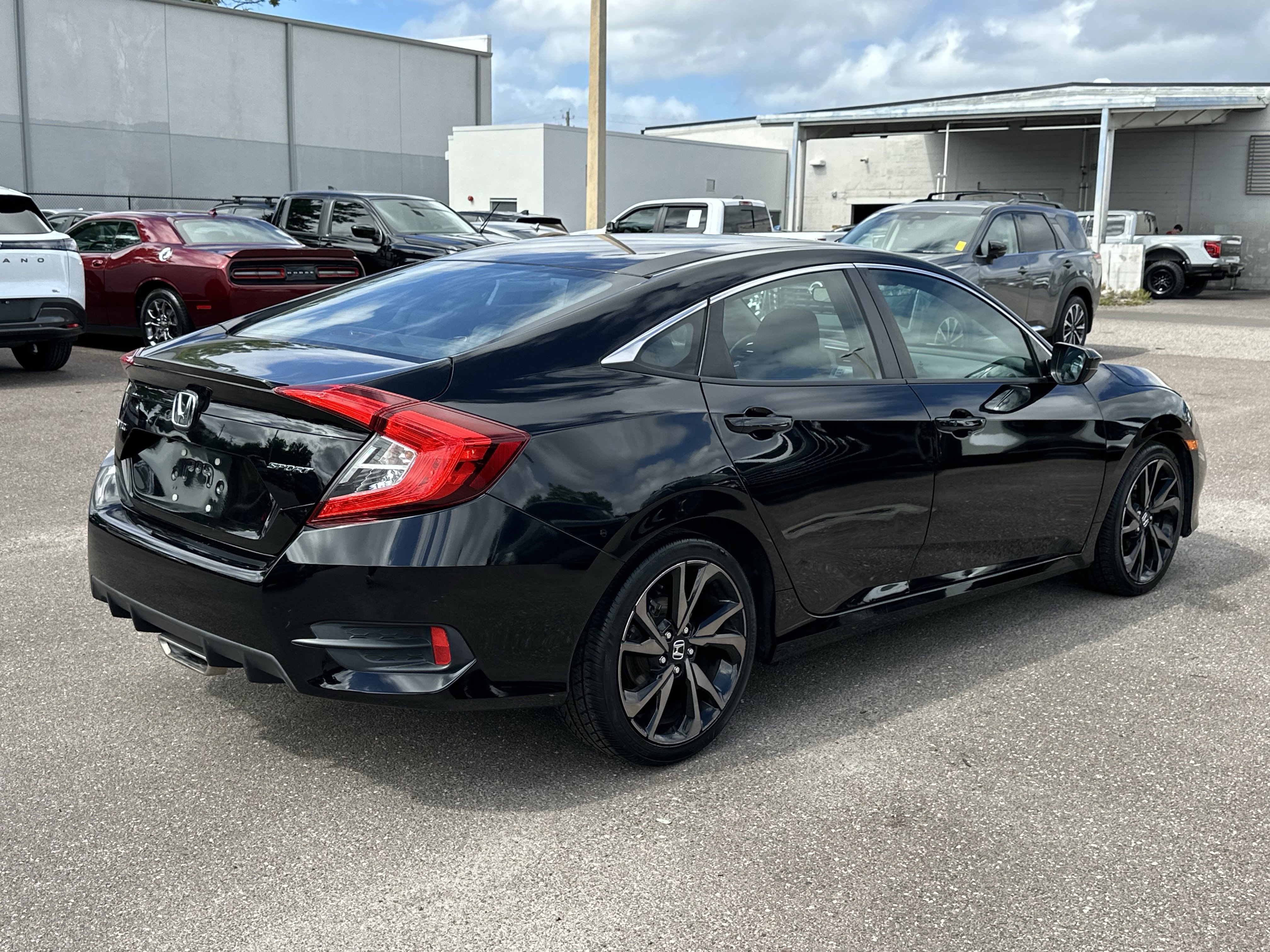 Used 2019 Honda Civic Sport image 6