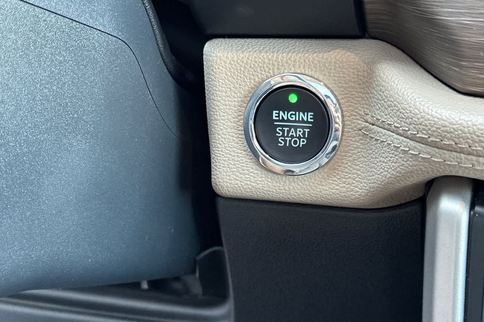 Used 2024 Ford Expedition Max Limited image 26