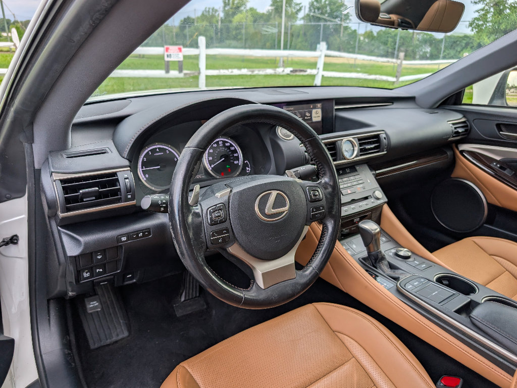 Used 2017 Lexus RC 350 AWD image 18