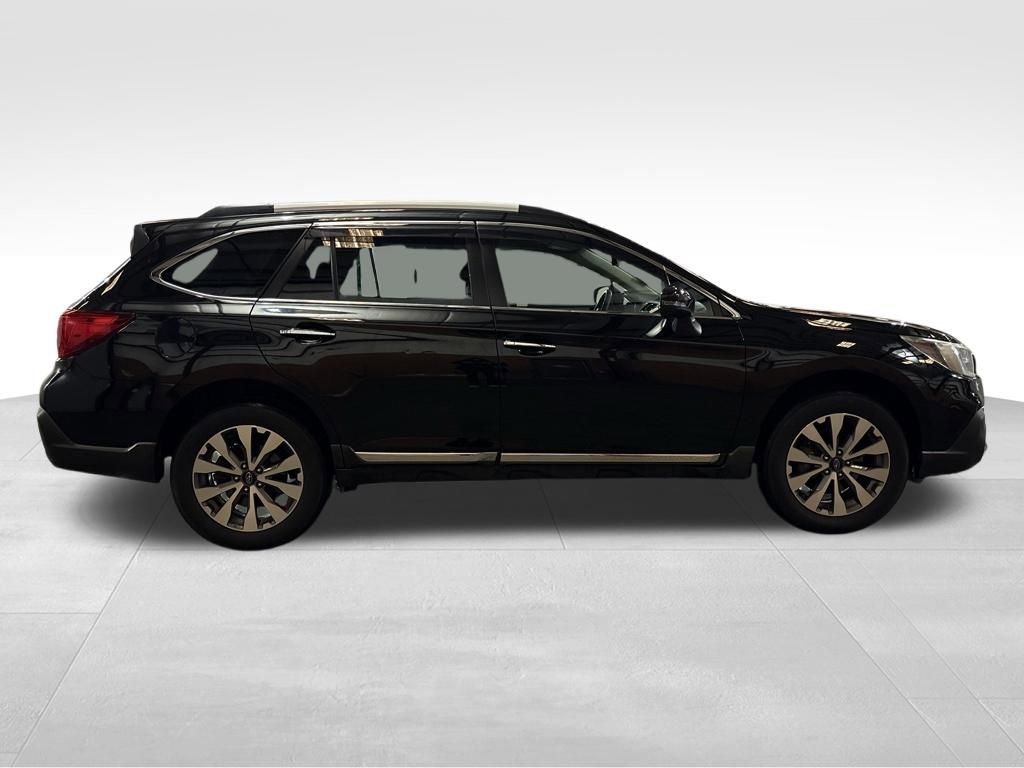 Used 2018 Subaru Outback 2.5i Touring image 6