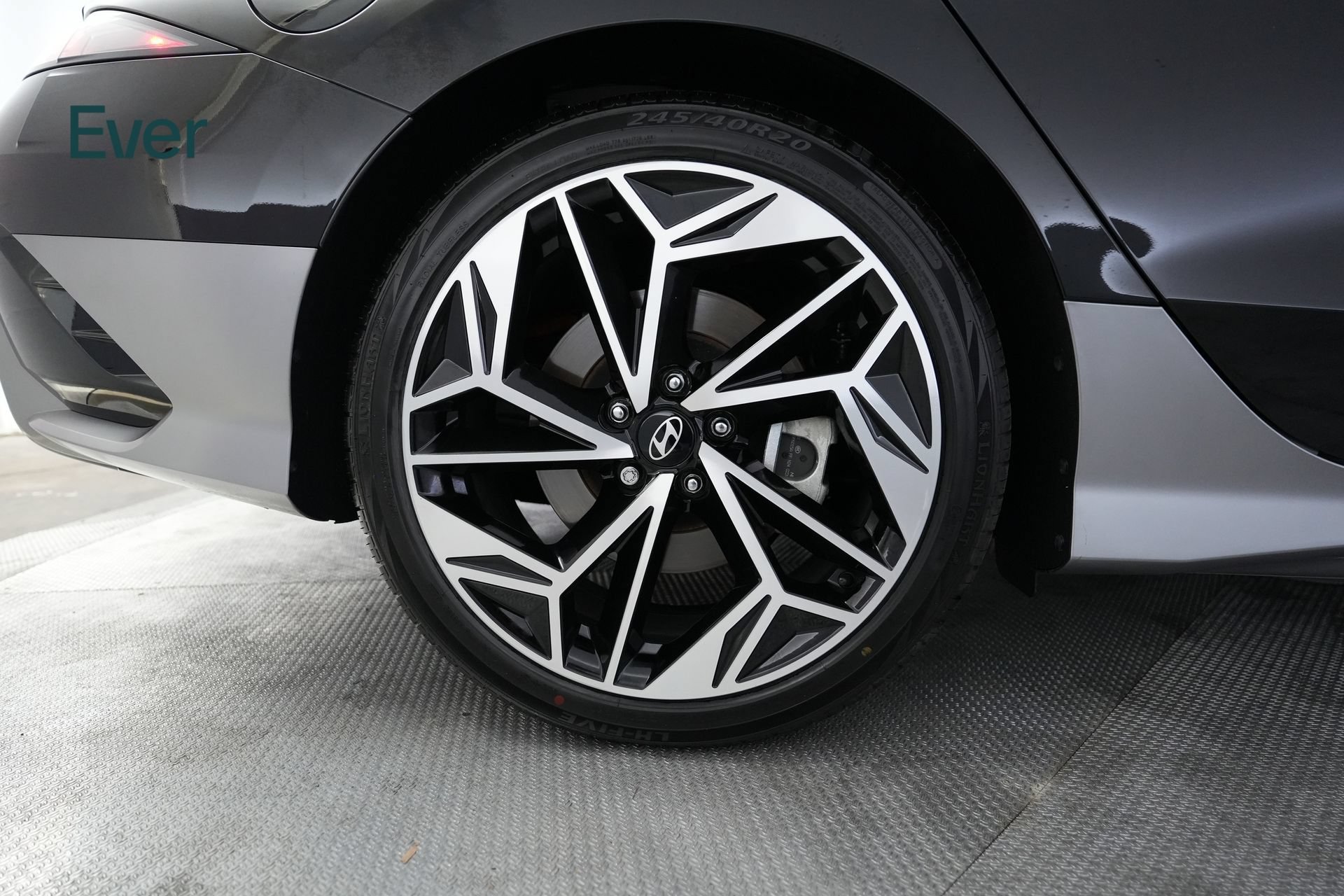 Used 2024 Hyundai Ioniq 6 SEL RWD image 22