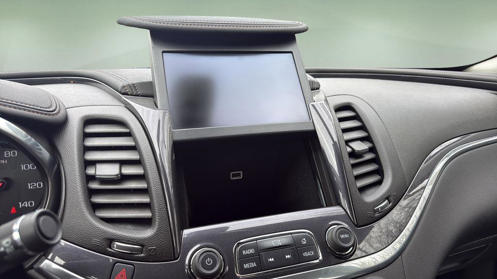 Used 2016 Chevrolet Impala LT w/ Convenience Package image 31