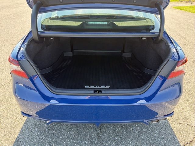 Used 2023 Toyota Camry SE FWD image 8