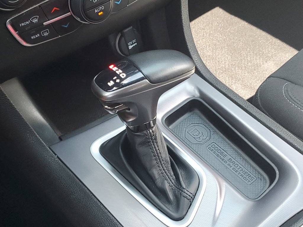 Certified 2022 Dodge Charger R/T RWD image 29