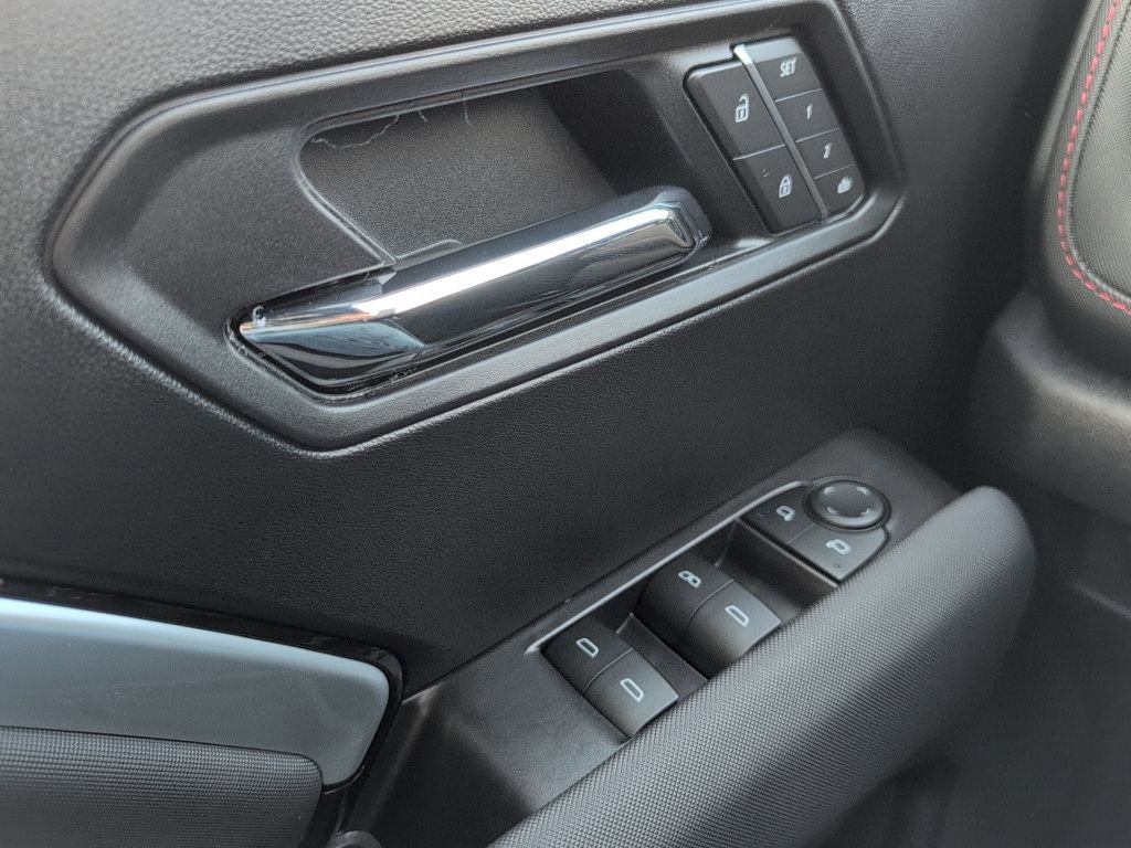 New 2026 Chevrolet Colorado Z71 w/ Z71 Convenience Package 2 image 11