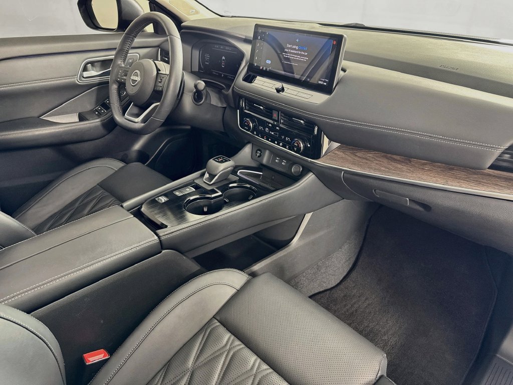 Used 2024 Nissan Rogue Platinum w/ Platinum Premium Package FWD image 37