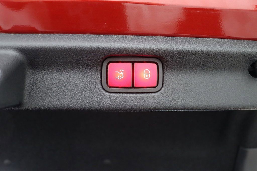 Used 2023 Mercedes-Benz EQE 500 4MATIC Sedan image 39