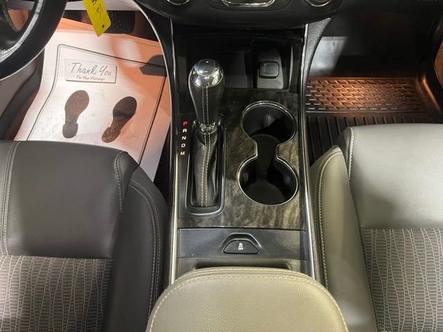 Used 2014 Chevrolet Impala LT w/ Convenience Package image 18