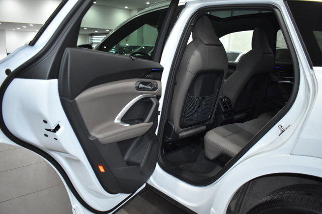 Used 2025 Audi Q5 Premium Plus w/ Premium Plus image 29