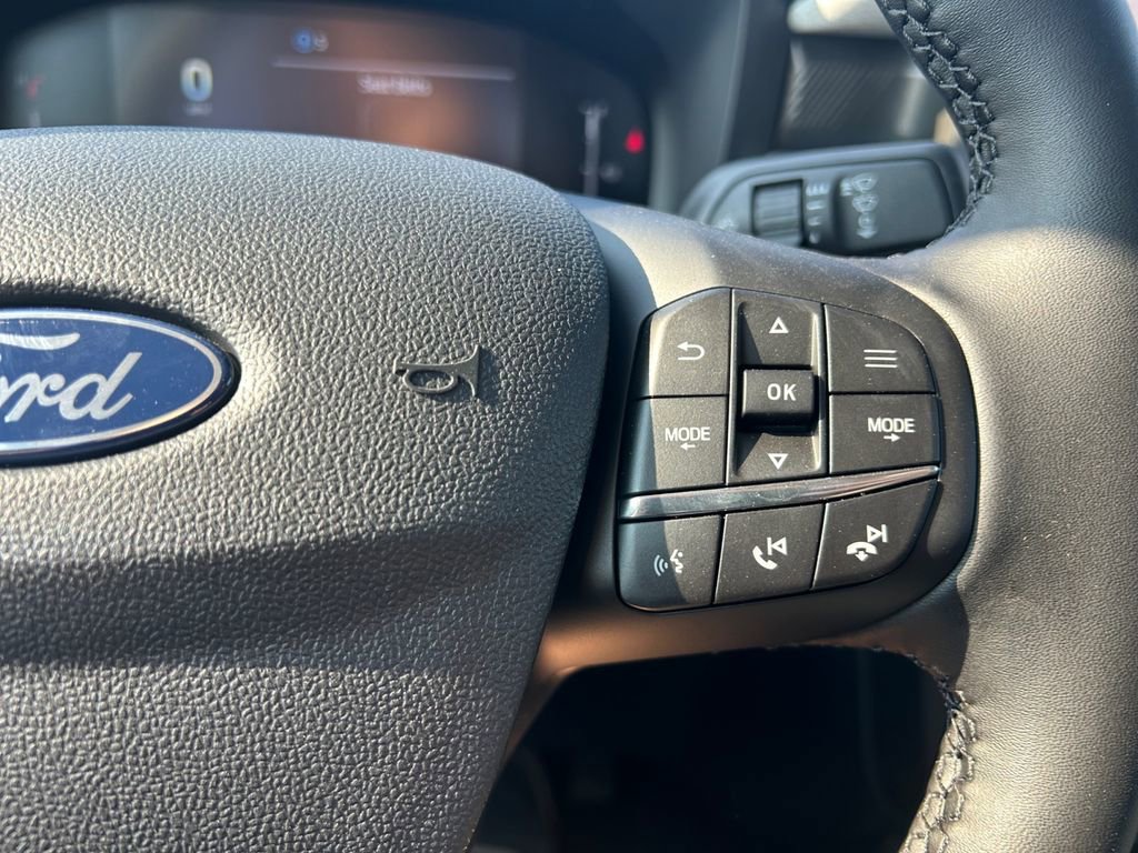 New 2025 Ford Maverick XLT w/ XLT Luxury Package image 29