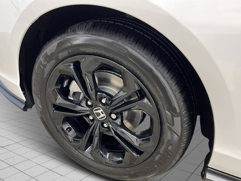 New 2025 Honda Accord SE image 10