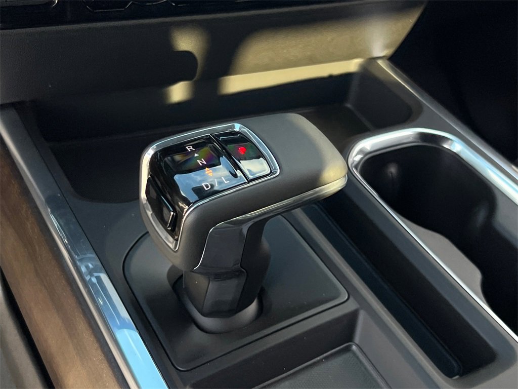 New 2026 Chevrolet Silverado 1500 High Country w/ Technology Package image 25