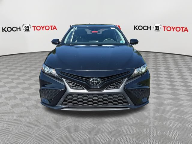 Certified 2023 Toyota Camry SE w/ Cold Weather Package AWD/4WD image 2
