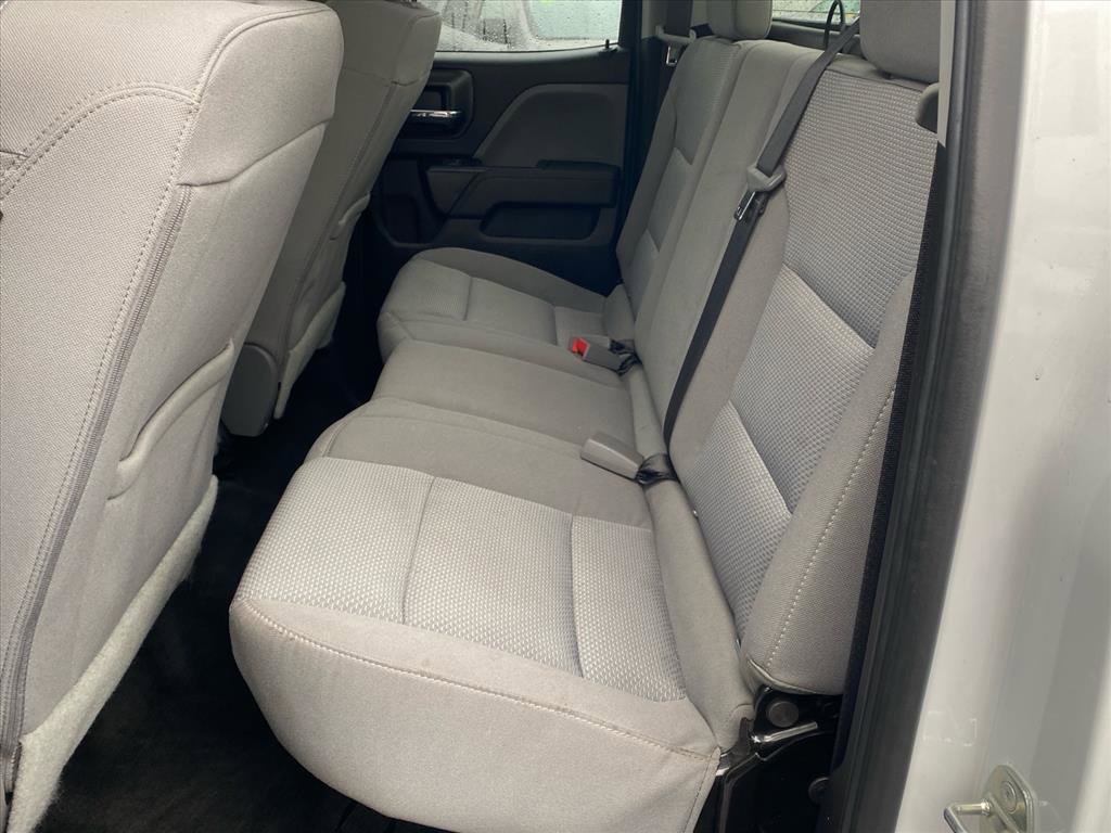 Used 2018 Chevrolet Silverado 1500 Custom w/ Custom Value Package image 20