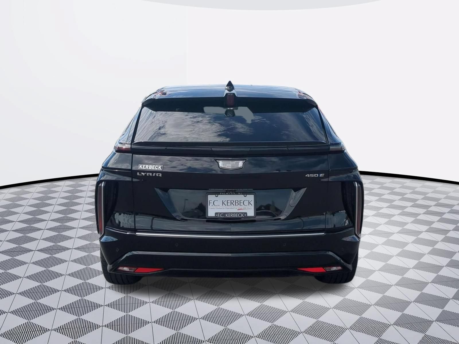 Certified 2024 Cadillac Lyriq Tech RWD image 6