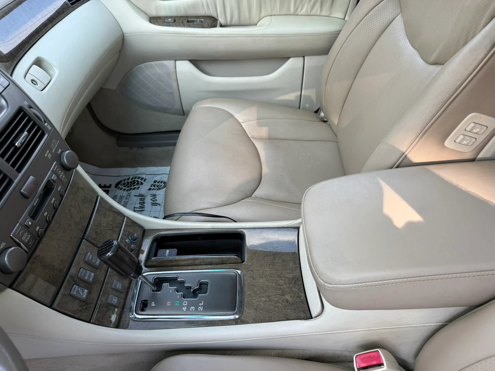 Used 2001 Lexus LS 430 RWD image 14