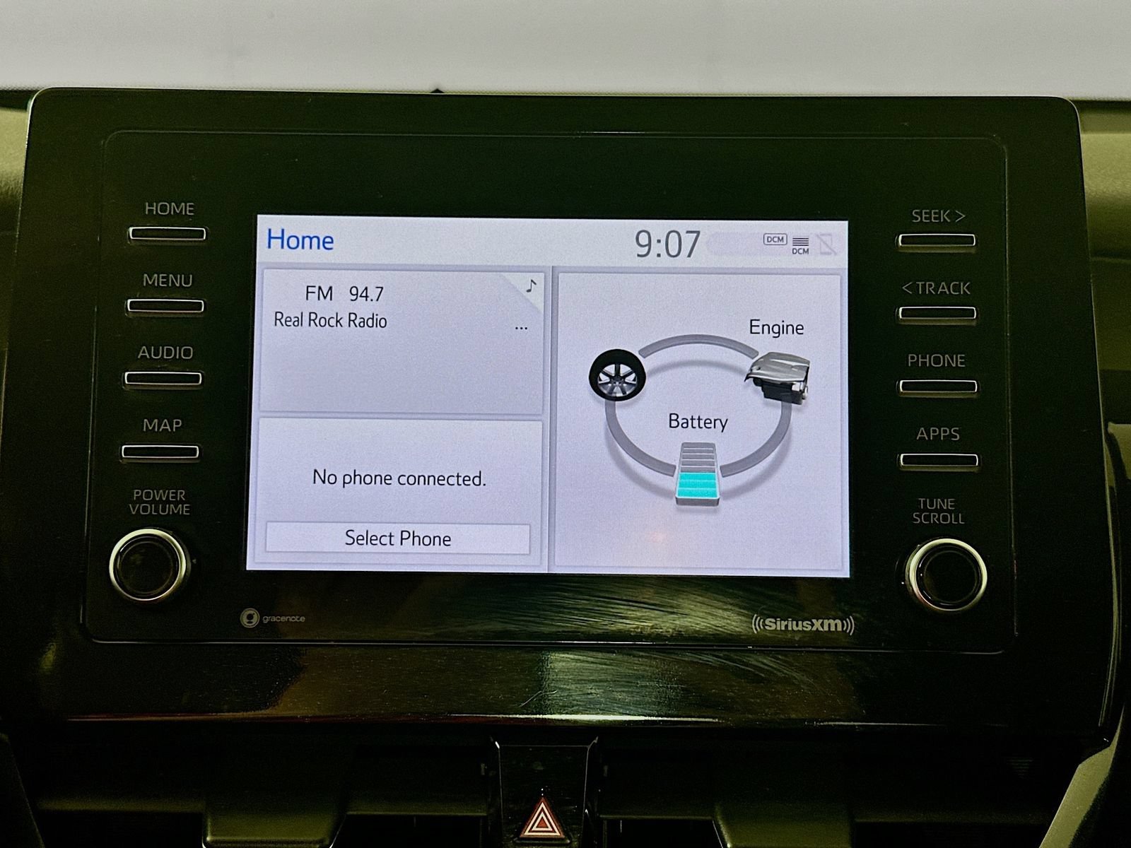 Used 2023 Toyota Camry SE FWD image 14