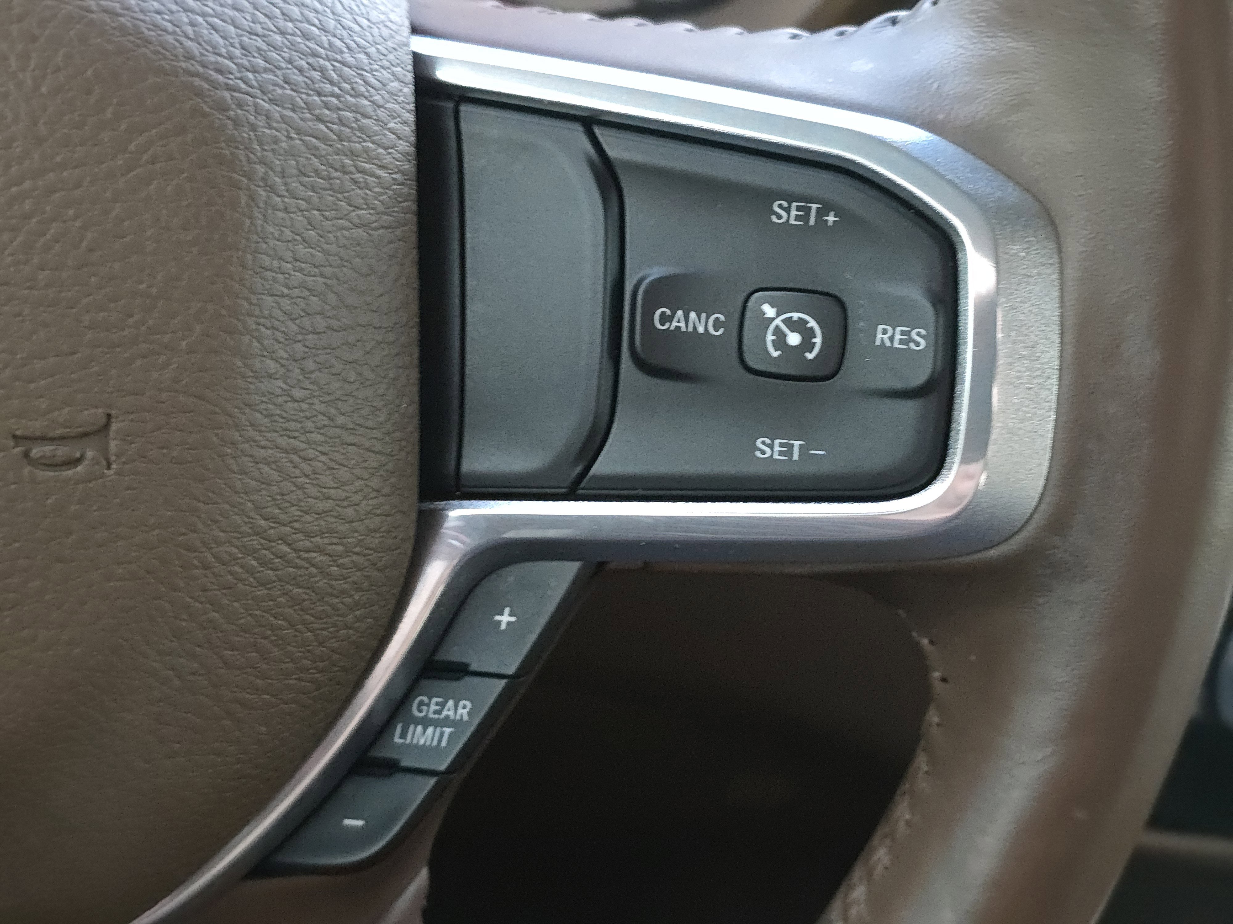 Used 2021 RAM 1500 Laramie image 17