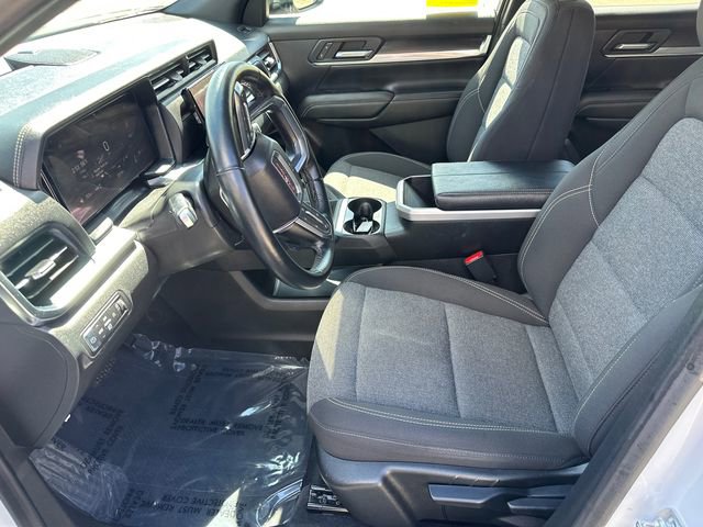 Used 2025 GMC Terrain Elevation AWD/4WD image 29