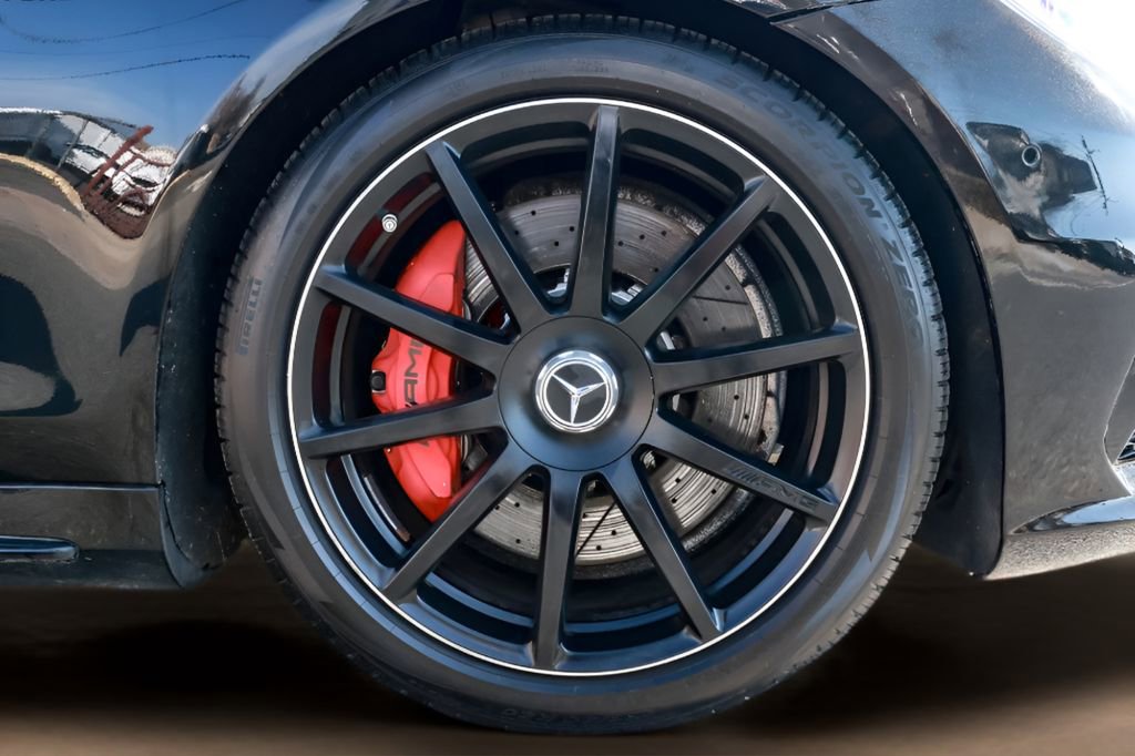 Used 2017 Mercedes-Benz S 63 AMG 4MATIC Sedan w/ Warmth & Comfort Package image 26
