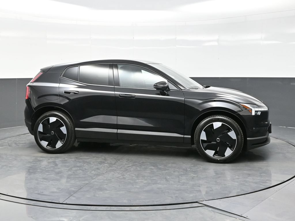 New 2026 Volvo EX30 Plus w/ Protection Package Premier AWD/4WD image 8