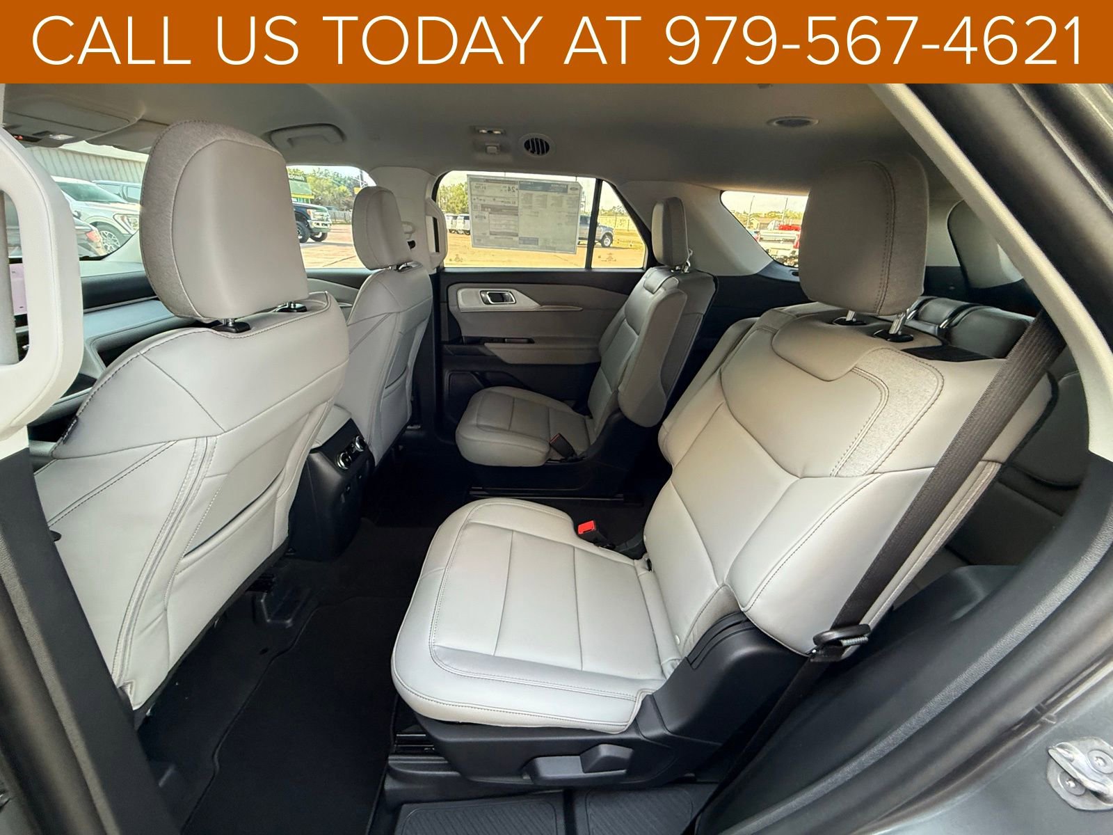 New 2026 Ford Explorer Active image 27