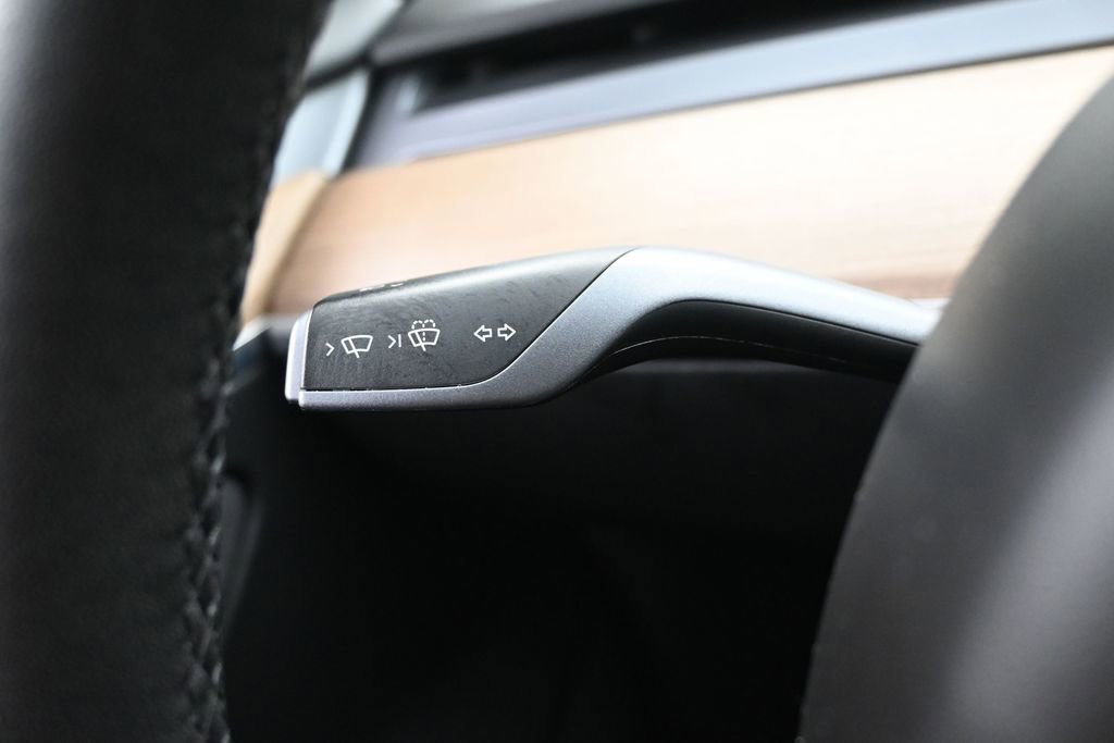 Used 2021 Tesla Model 3 Standard Range Plus RWD image 27