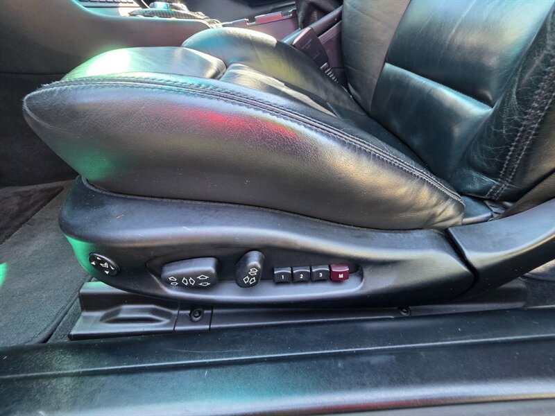 Used 2006 BMW M3 Convertible RWD image 37