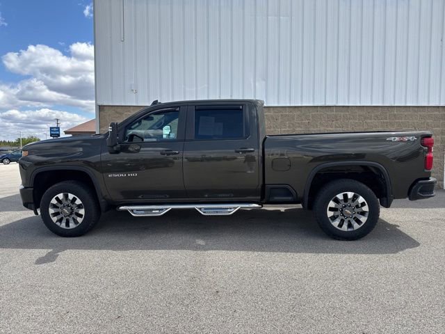 Used 2022 Chevrolet Silverado 2500 Custom w/ Custom Value Package AWD/4WD image 8