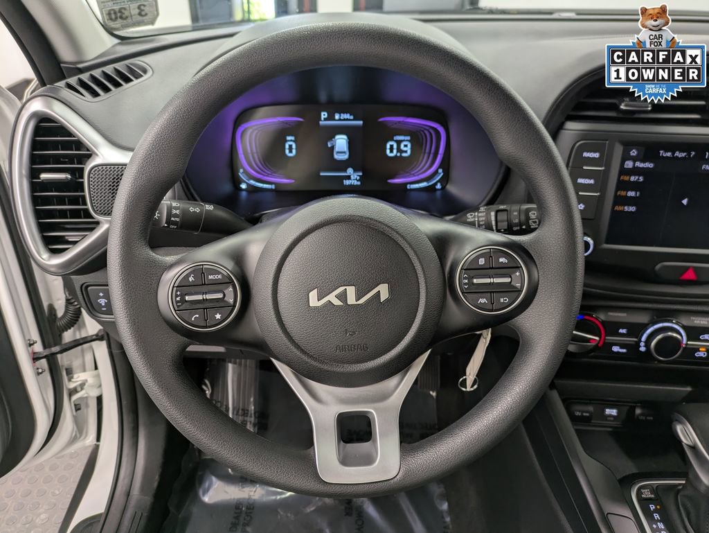Certified 2025 Kia Soul LX w/ LX Technology Package image 21